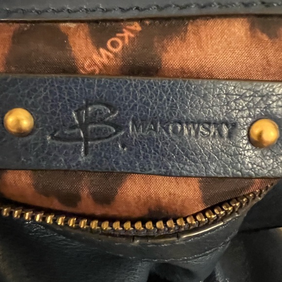 GUC   B. Makowsky Blue Leather Shoulder Bag - Picture 12 of 15